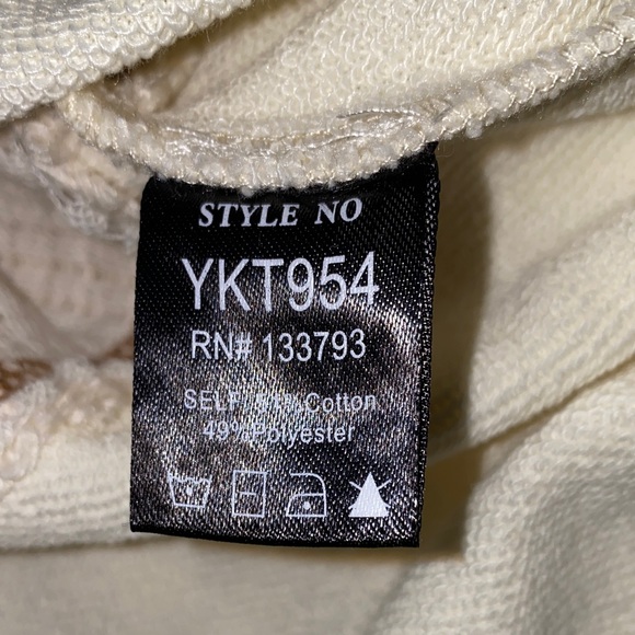 POL Cream and Tan Knit Sweater - Picture 4 of 5